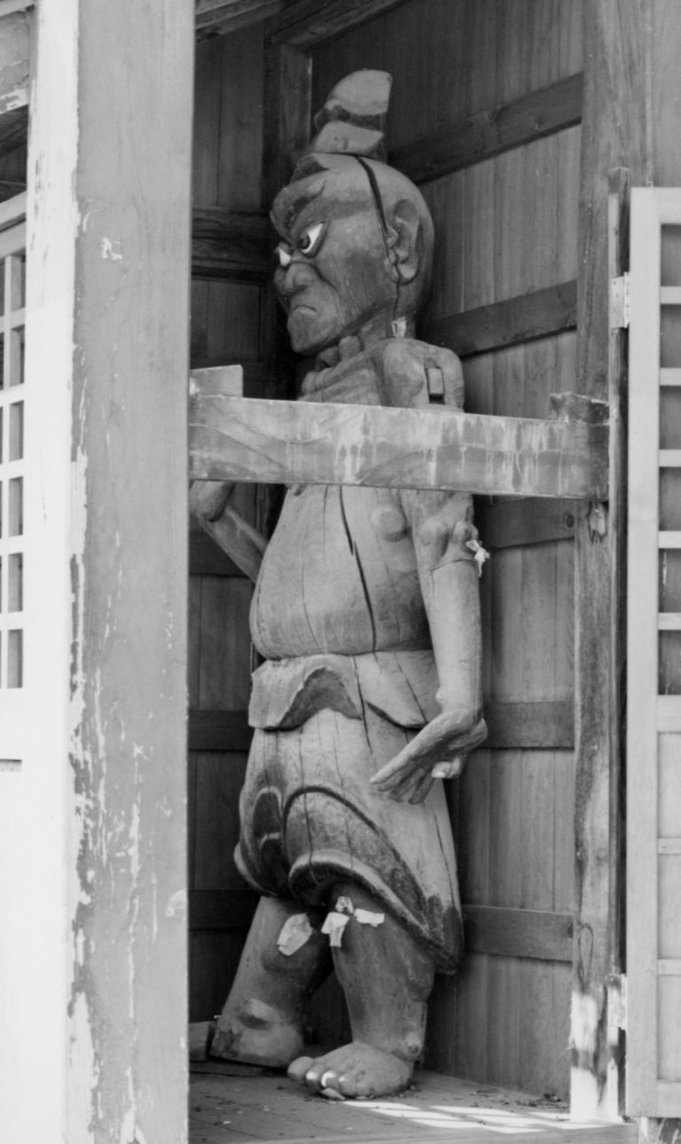 木造仁王像(吽形)